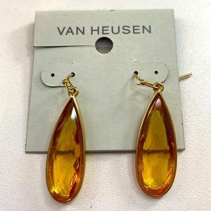 NEW Van Heusen Earrings